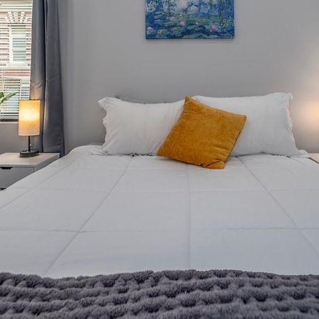 Prime Otr, 3 Lux Queen Beds, Two 55In Tvs, Steps To Tql, Findlay Market, Light Rail, Fast Wifi Cincinnati Exterior photo